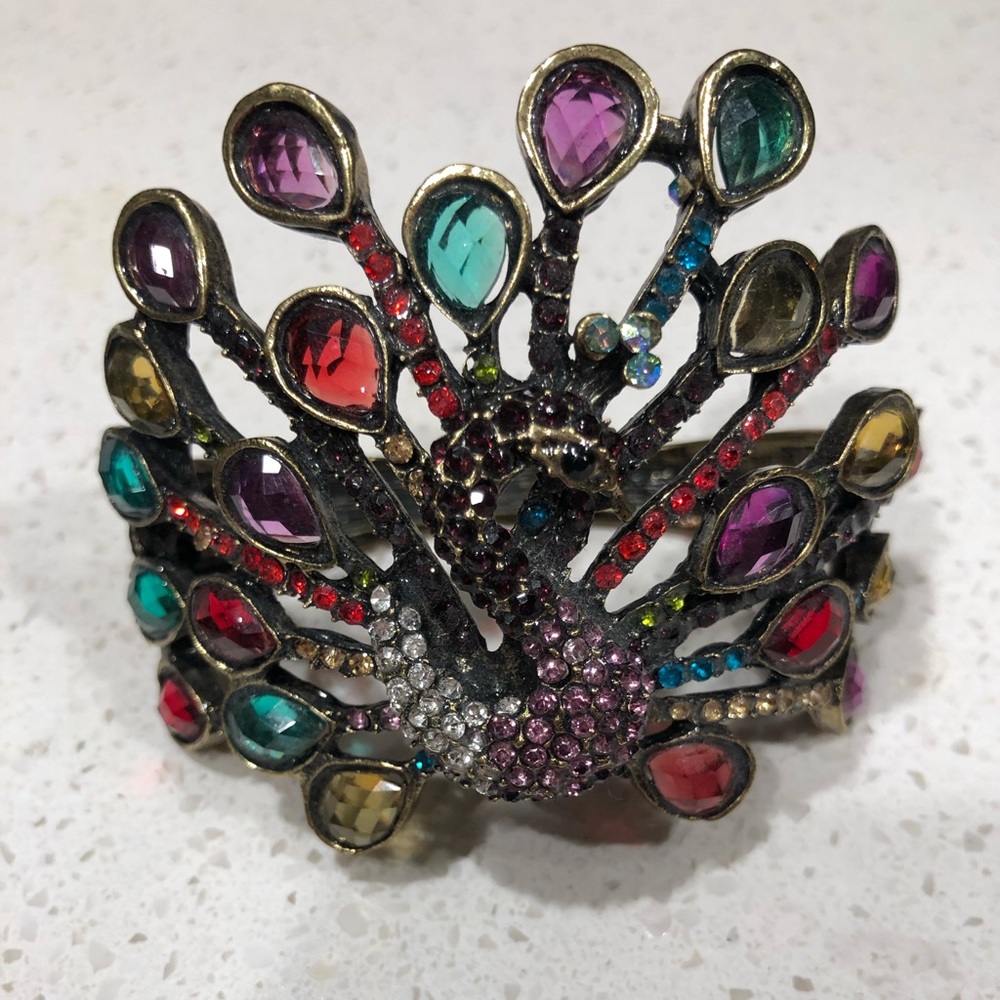Stunning peacock 🦚 bangle bracelet  antique gold